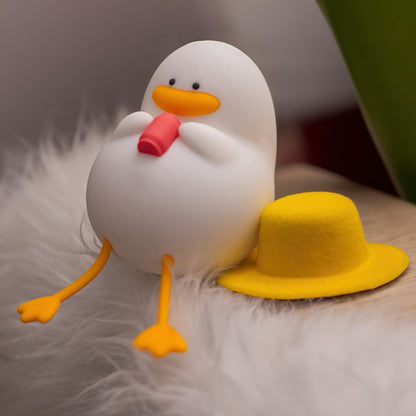 CHILLING DUCK NIGHT LIGHT